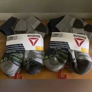 Reebok NEW Boy Athletic Ankle Socks L 4-10 Bundle Of 2 (12 Pairs)
