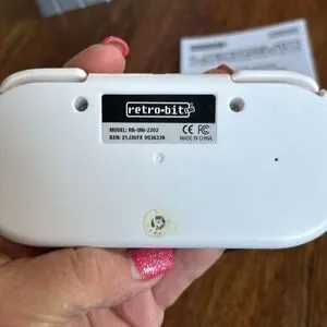 Retro-bit Legacy 16-2.4 GHz Wireless Controller V2 For SNES Switch And USB’s