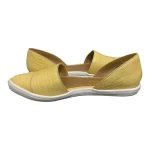 Revolve Kaanas St. Barts D'Orsay Sunglow Size 38.5 Size 8