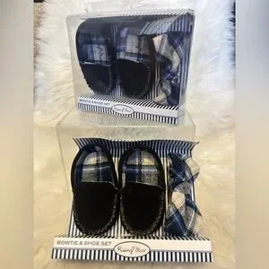 Rising Star Plaid Baby Shoe and Bowtie Set in Black and Blue