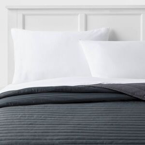 Room Essentials - Twin/Twin Extra Long Satin Quilt Dark Gray - Room Gray
