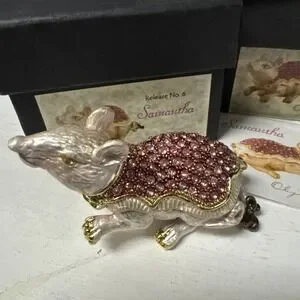 Samantha Pink Blinged Enamel Rat Mouse Trinket Box Objet D'Art Form Release No 6