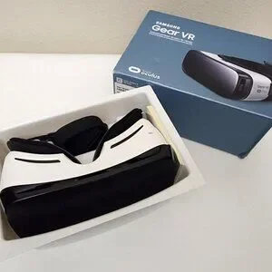 SAMSUNG Gear Oculus VR Headset - NG L2C NEW Collectible RARE