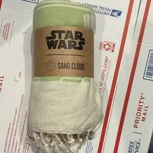 Sand Cloud x Star Wars Baby Yoda towel