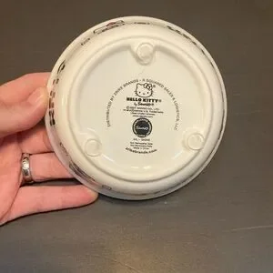 Sanrio Hello Kitty Cat Food Dish
