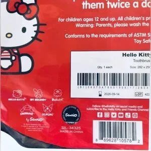 Sanrio Hello Kitty & Friends Toothbrush Collection 5 Count Travel Cover NEW