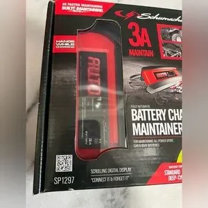 Schumacher Fully Automatic Battery Charger Maintainer And Auto Desulfator- 3 A