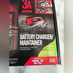 Schumacher Fully Automatic Battery Charger Maintainer And Auto Desulfator- 3 A