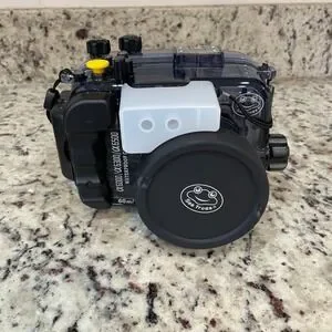 Sea Frogs Waterproof Housing Case For Sony Alpha A6000/A6300/A6500 Camera Diving