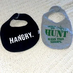 Set of two bibs
