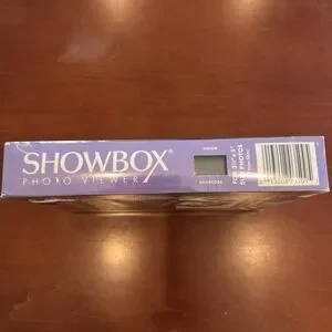 Showbox Photo Viewer 3.5"x5" Holds Up To 40 Pictures Album Book Burnes New