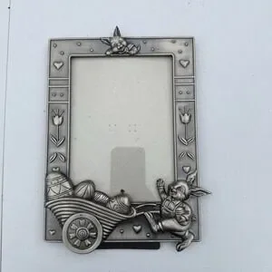 Silver Metal Rabbit Easter Frame With A Barrel Of Eggs‎ Pewter?