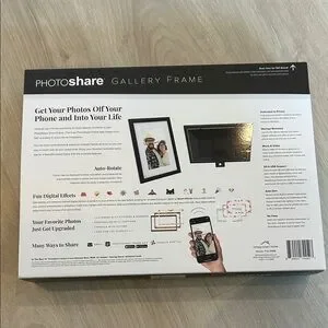 Simply Smart Home 10" Black Digital Gallery Frame New In Box