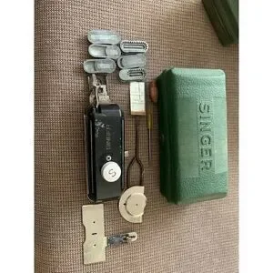 SINGER Buttonholer Sewing Machine Attachment‎