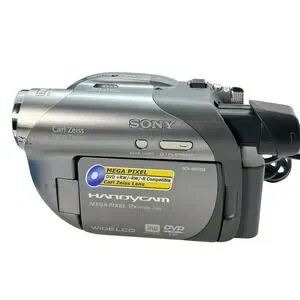 Sony Handycam DCR-DVD205 DVD Video Camera Case AC Adapter Mini DVD Disk Tested