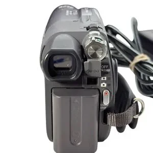 Sony Handycam DCR-DVD205 DVD Video Camera Case AC Adapter Mini DVD Disk Tested