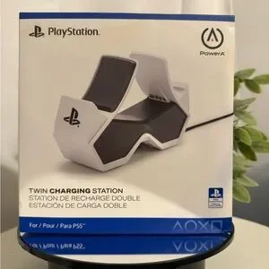 Sony PlayStation Twin Charging Station - White And Black