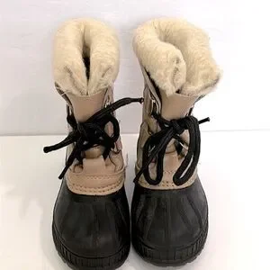 Sorel Boots tan And Black Size 13 Children