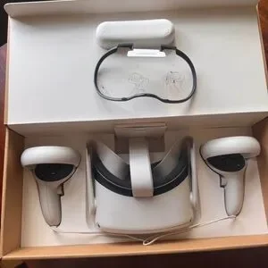 Standalone VR Headset with Controllers - White
