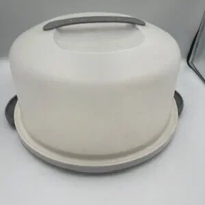 Sterilite Cake And Dessert Carrier 12 Inch Round