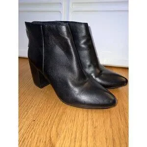 STEVE MADDEN Black Leather High Heel Ankle Boots back zip 7.5 M STEVE MADDEN Black Leather High Heel Ankle Boots back zip 7.5 M