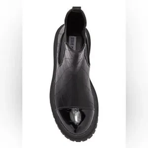 Steve Madden Women's Mayslie Black Patent Leather Cap-Toe Chelsea Booties Sze8.5