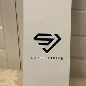 SUPER JUNIOR LIGHT STICK K-POP COLLECTABLE