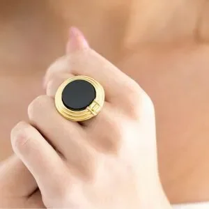 SUSAN SHAW. Gold and Black ring