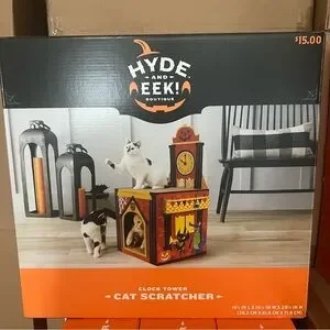 Target Hyde and EEK Boutique Cat Scratcher - Orange and Black