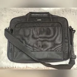 Targus 15-16" Classic Slim Laptop Briefcase Black TCT027US Padded Bag W/ Strap