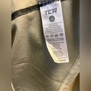 TCA Men's Gray Long Sleeve Shirt