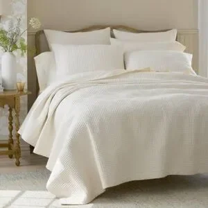 The Company Store Legends Hotel Cream Full/Queen Cotton Sateen Quilt