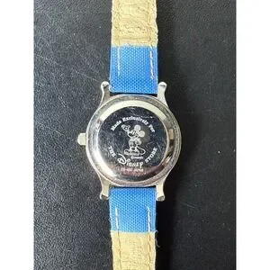 THE DISNEY STORE Mickey Mouse Blue Watch DS-450 *NEEDS BATTERIES*