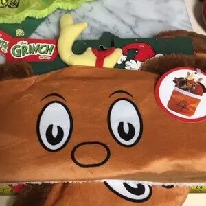 The Grinch Crinkle Cat Sack & Kicker Toy