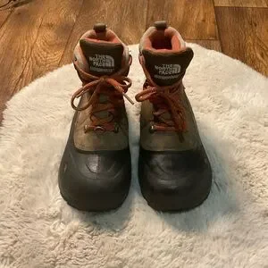 The North Face Heat Seeker Youth Size 3 Chilkat Boots Lace Up Ankle Hiking Snow
