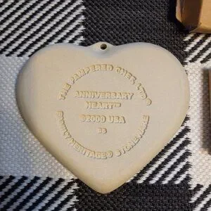 The Pampered Chef Anniversary Heart Cookie Mold