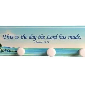 This Is The Day The Lord Has Made Lighthouse Wood Hooks Wall Hanger Gift NEW