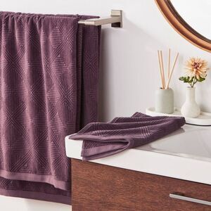 Threshold - 2pc Luxe Lattice Bath Towel Mauve - Threshold Mauve