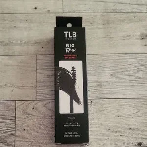 TLB Black Volumizing Mascara