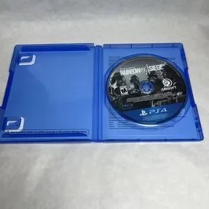 Tom Clancy's Rainbow Six Siege (PlayStation 4 2015)