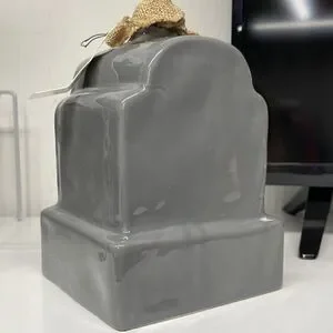 TOMBSTONE BIRDHOUSE "NINE LIVES" - RAE DUNN