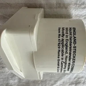 Travel Adapter Plug for Commonwealth - White