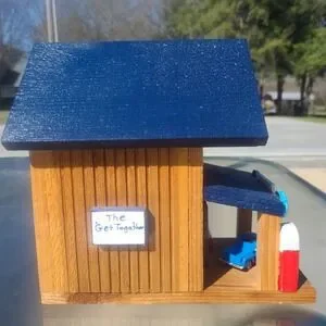Truck Show Custom Made Brand New Bird House Amazing Detail & Color 11' By 11'