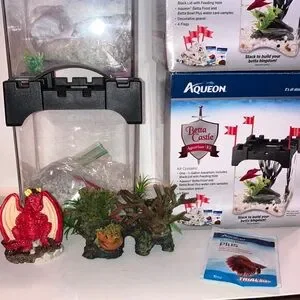 Two‎ Aqueon Betta Castle Aquarium Kits
