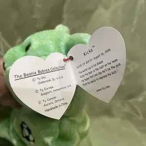 Ty Beanie Baby Kicks The Soccer Bear DOB 1998 Tag 1999