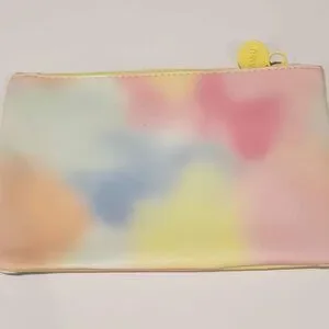 Tye-Dye 7 x 5 Cosmetics Makeup Travel Bag Zipper Closure Wipe Off Material NEW