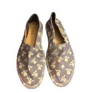Ubuntu Star Wars The Child Grogu Mandalorian Slip On Espadrilles Women’s Size 10