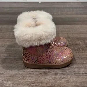 Ugg Jorie Spots Metallic Rainbow Shimmering Lined Sheepskin Boot Baby SZ 4/5 EUC