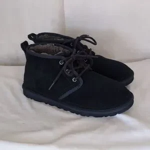 Ugg Men's Neumel Chukka Boot Navy Blue Suede New Without Box