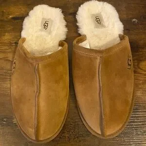UGG Men's Scuff Suede Slipper Size 10
